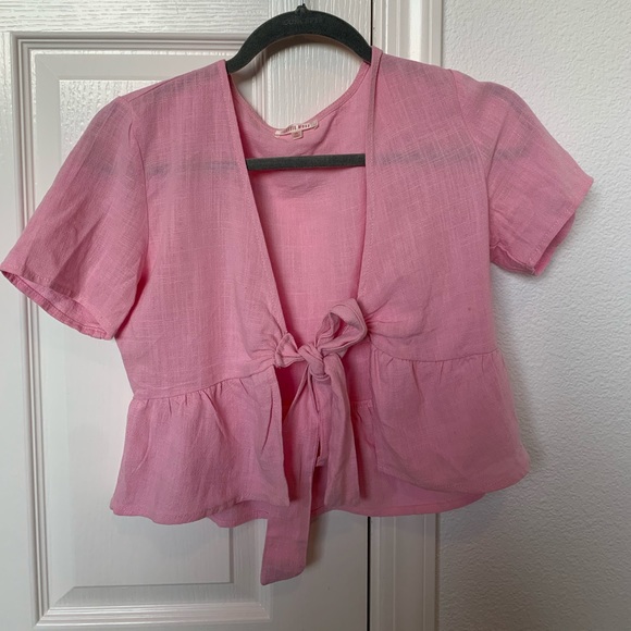 Pink Lottie moss front tie top from Pacsun - Picture 2 of 4